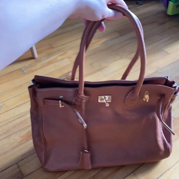Brown’s  handbag - Picture 1 of 12